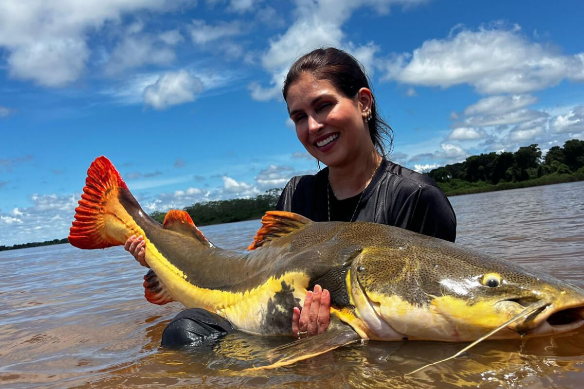 Operação de pesca com barcos e guias na Pousada Asa Branca